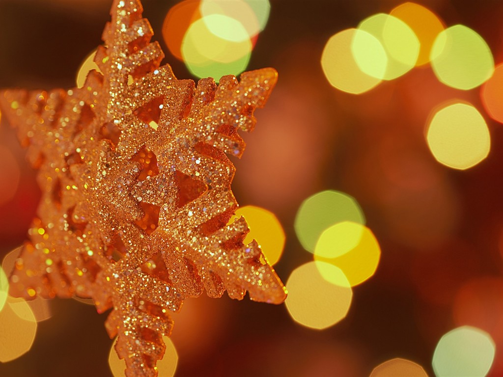 Happy Christmas decorations wallpapers #1 - 1024x768