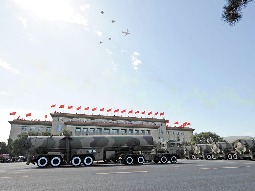 National Day military parade weapons wallpaper #21 - 1024x768