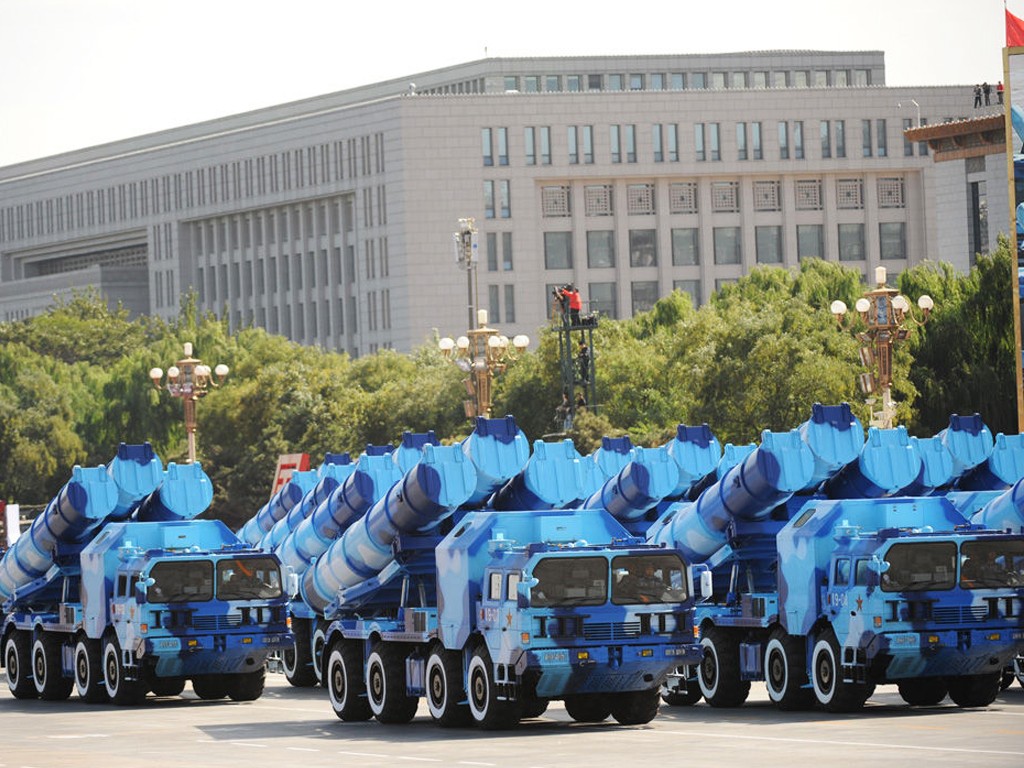 National Day military parade weapons wallpaper #28 - 1024x768