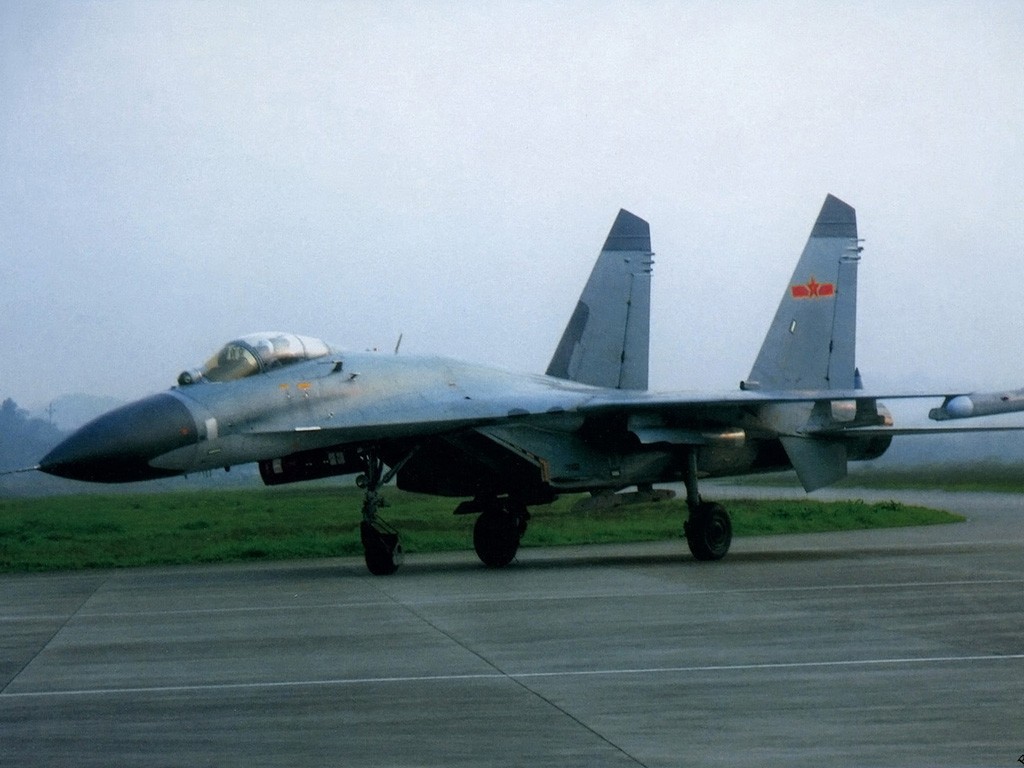 Китайского производства F-11 истребители обои #15 - 1024x768