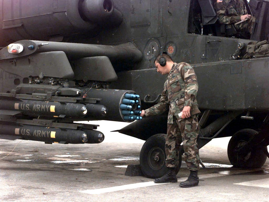 “阿帕奇”武装直升机14 - 1024x768