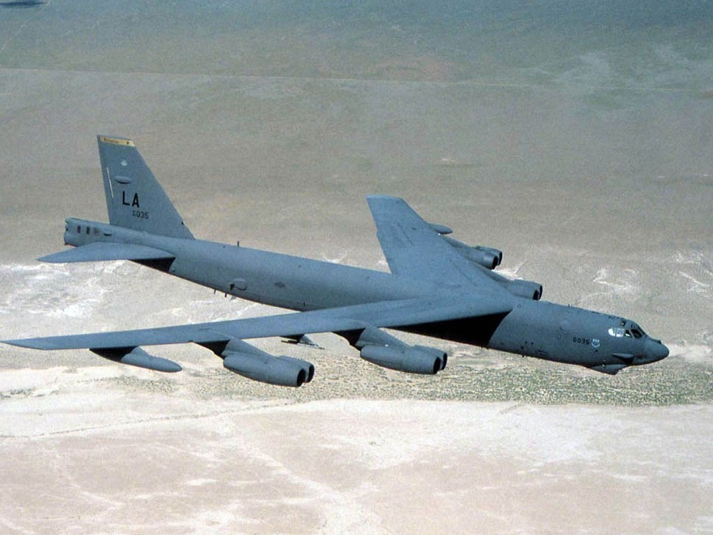 B-52 strategické bombardéry #8 - 1024x768