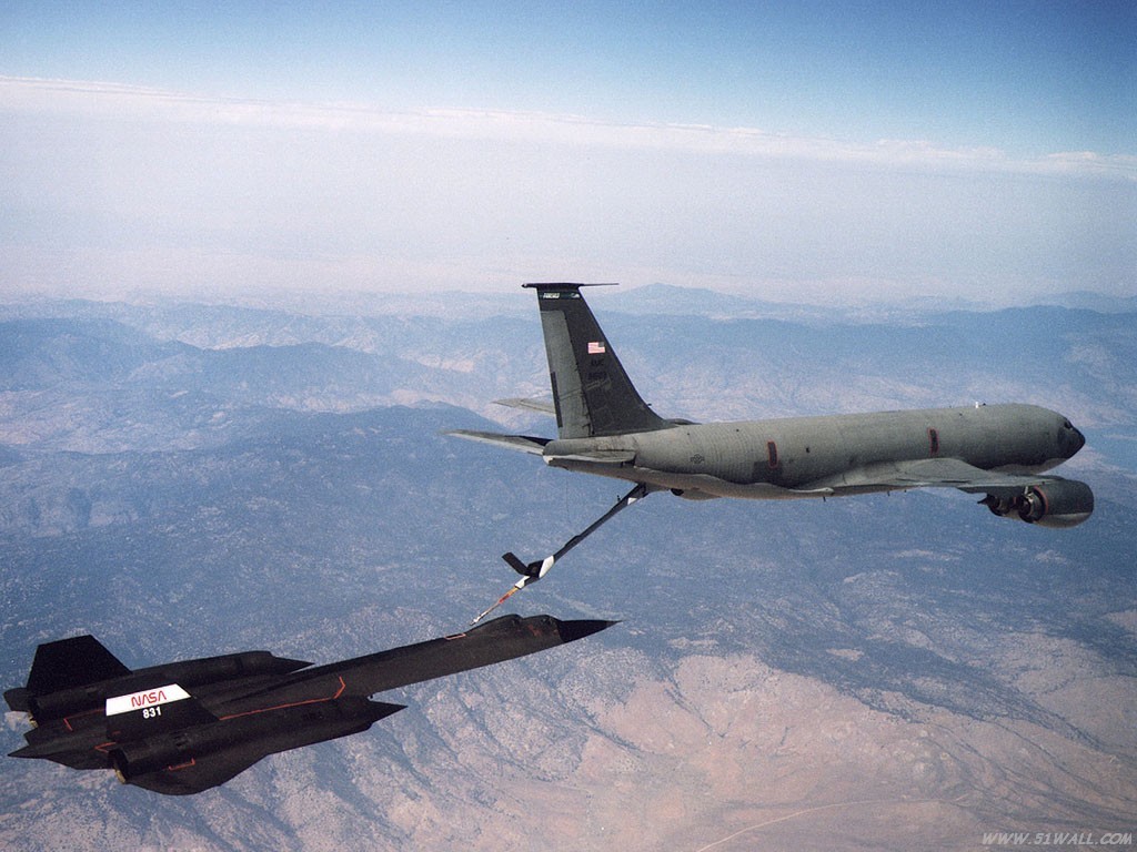 SR-71 Blackbird reconnaissance aircraft wallpaper #4 - 1024x768