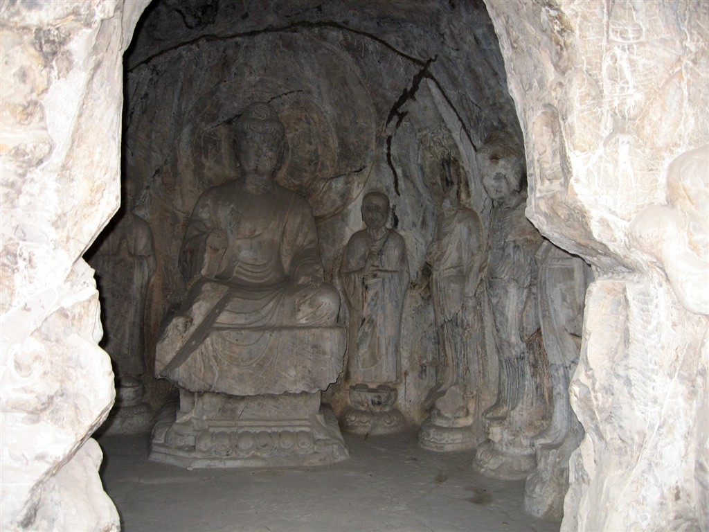낙양, Longmen의 Grottoes는 배경 화면 #26 - 1024x768