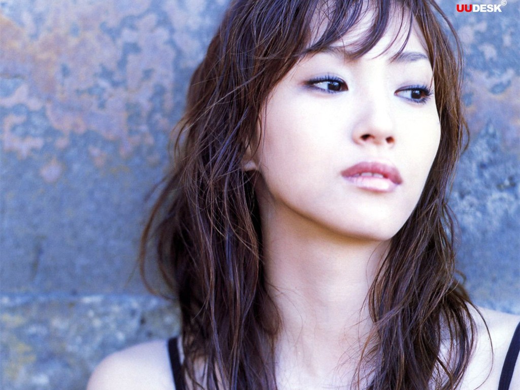 Belleza Miki Fujimoto fondo de pantalla #1 - 1024x768