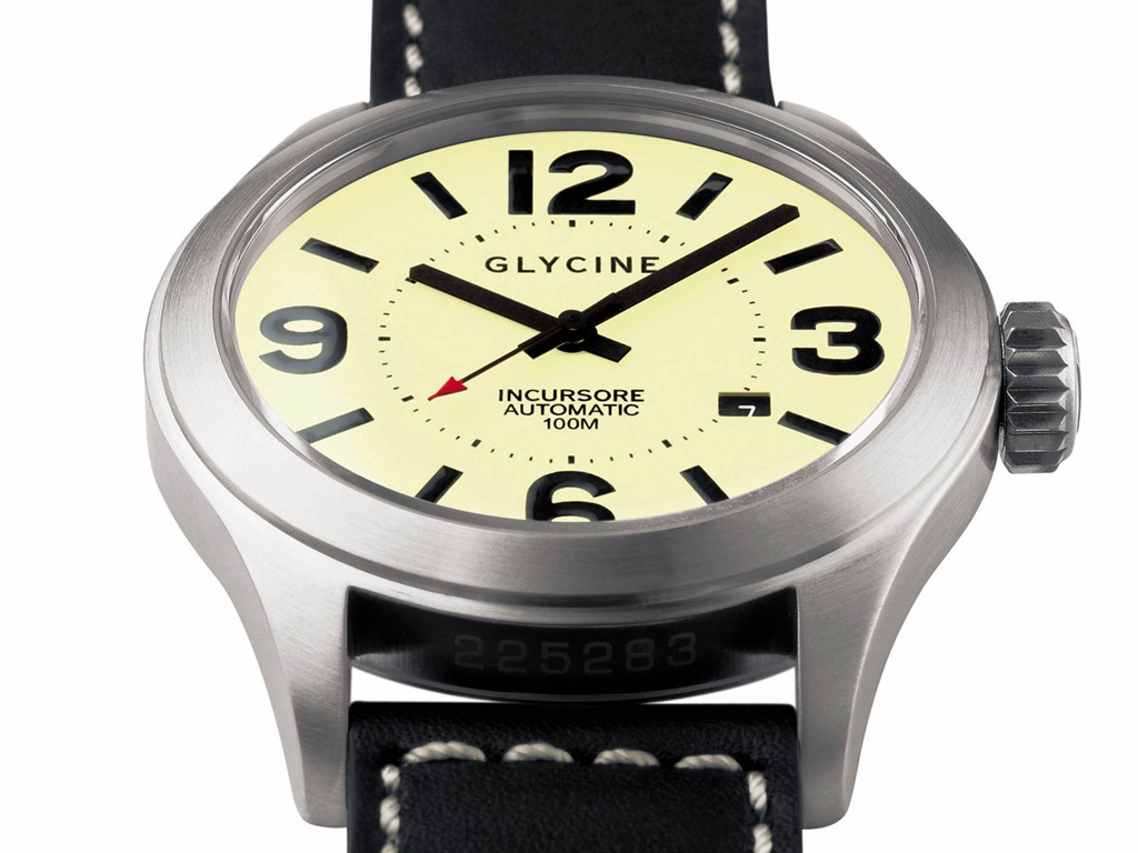 glycin hodinky Reklama Tapety na plochu #5 - 1024x768