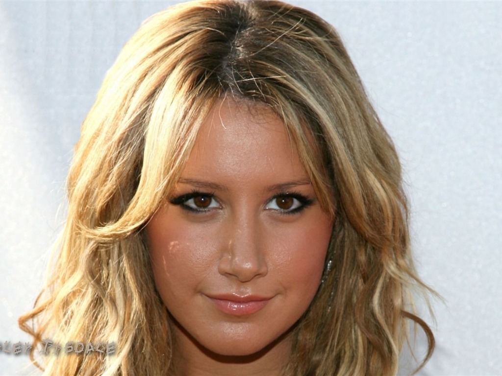 Ashley Tisdale 阿什丽·提斯代尔 美女壁纸(一)3 - 1024x768