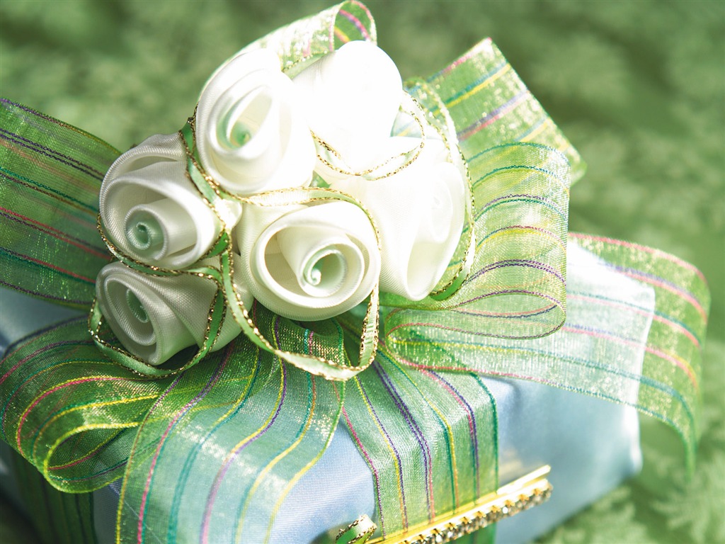 Gift decoration wallpaper (4) #17 - 1024x768