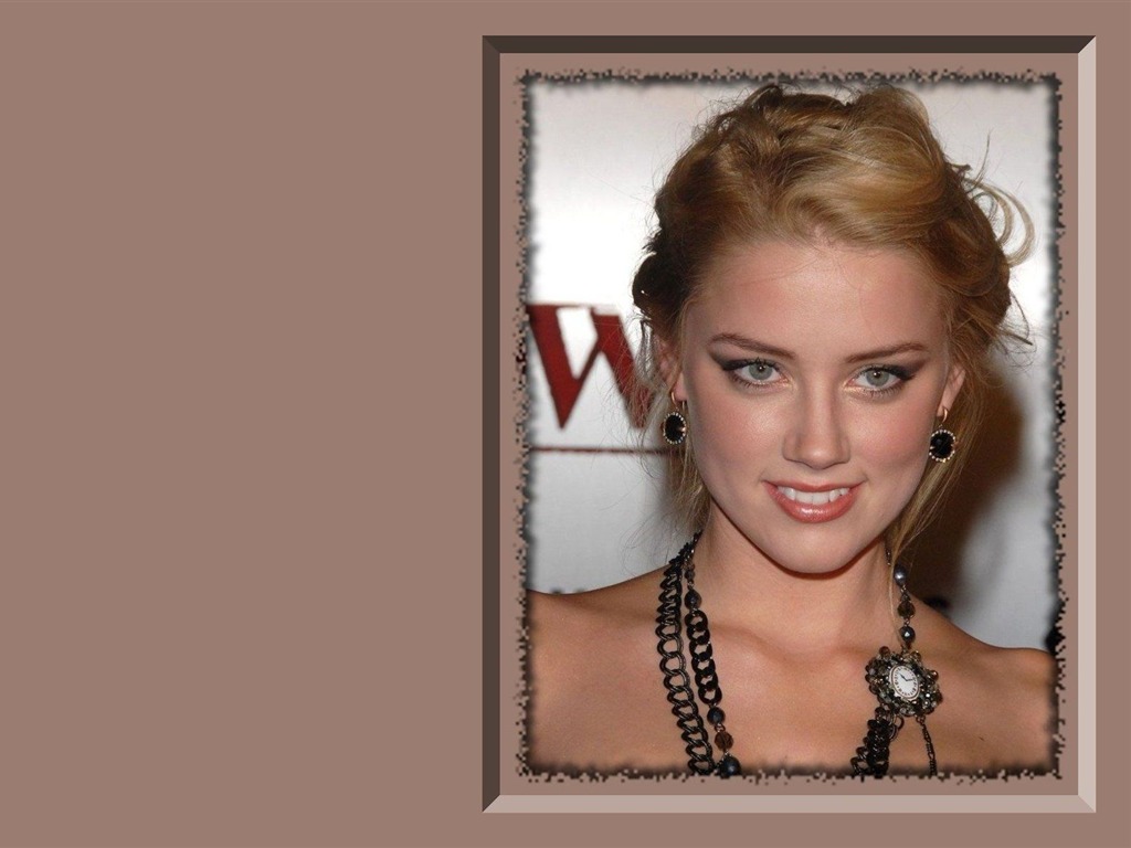 Amber Heard krásnou tapetu #14 - 1024x768