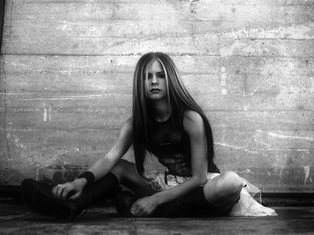 Avril Lavigne krásnou tapetu (2) #7 - 1024x768