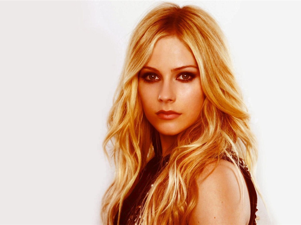 Avril Lavigne krásnou tapetu (2) #9 - 1024x768