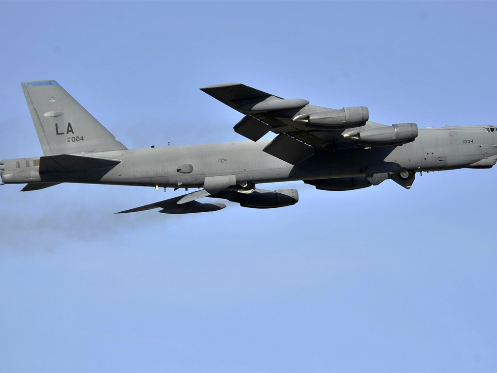 HD обои военных самолетов (8) #7 - 1024x768