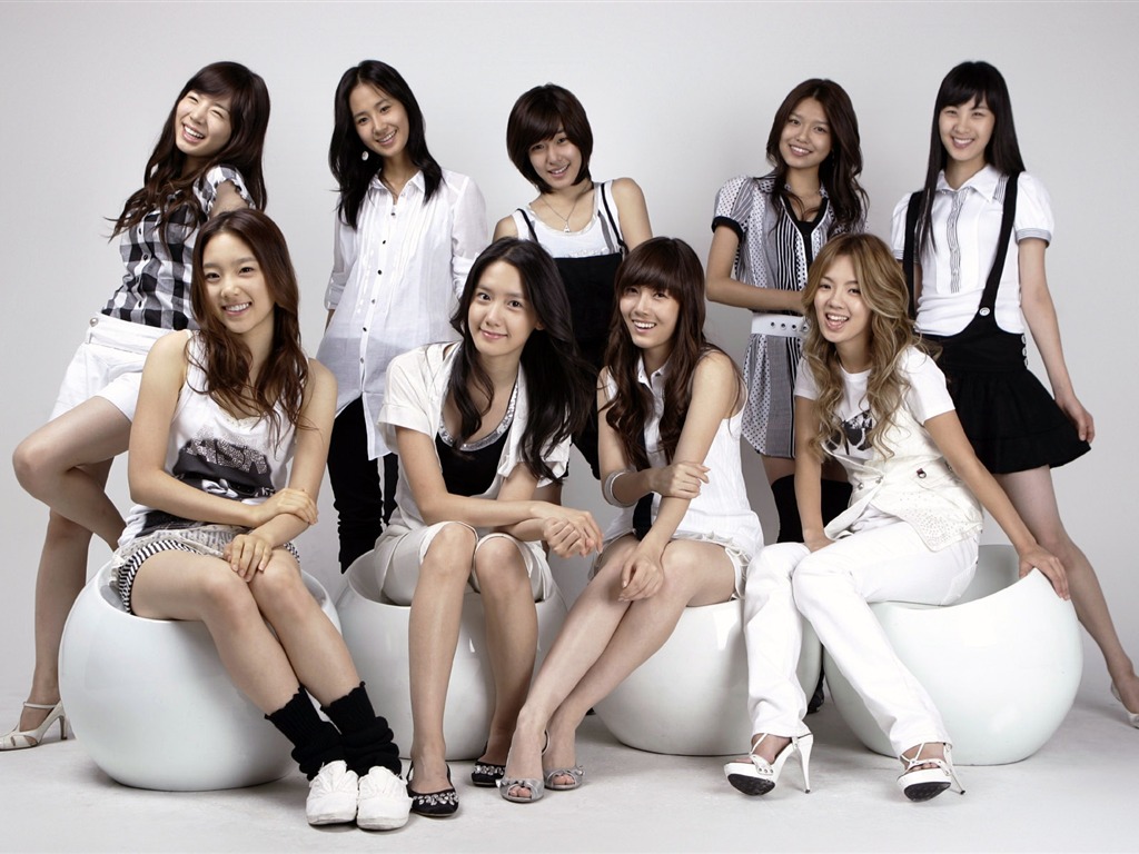 Fond d'écran Generation Girls (1) #20 - 1024x768