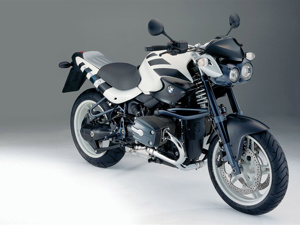 BMW fondos de pantalla de la motocicleta (2) #3 - 1024x768