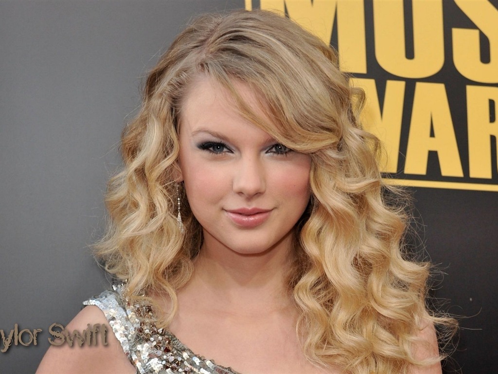 Taylor Swift beau fond d'écran #11 - 1024x768