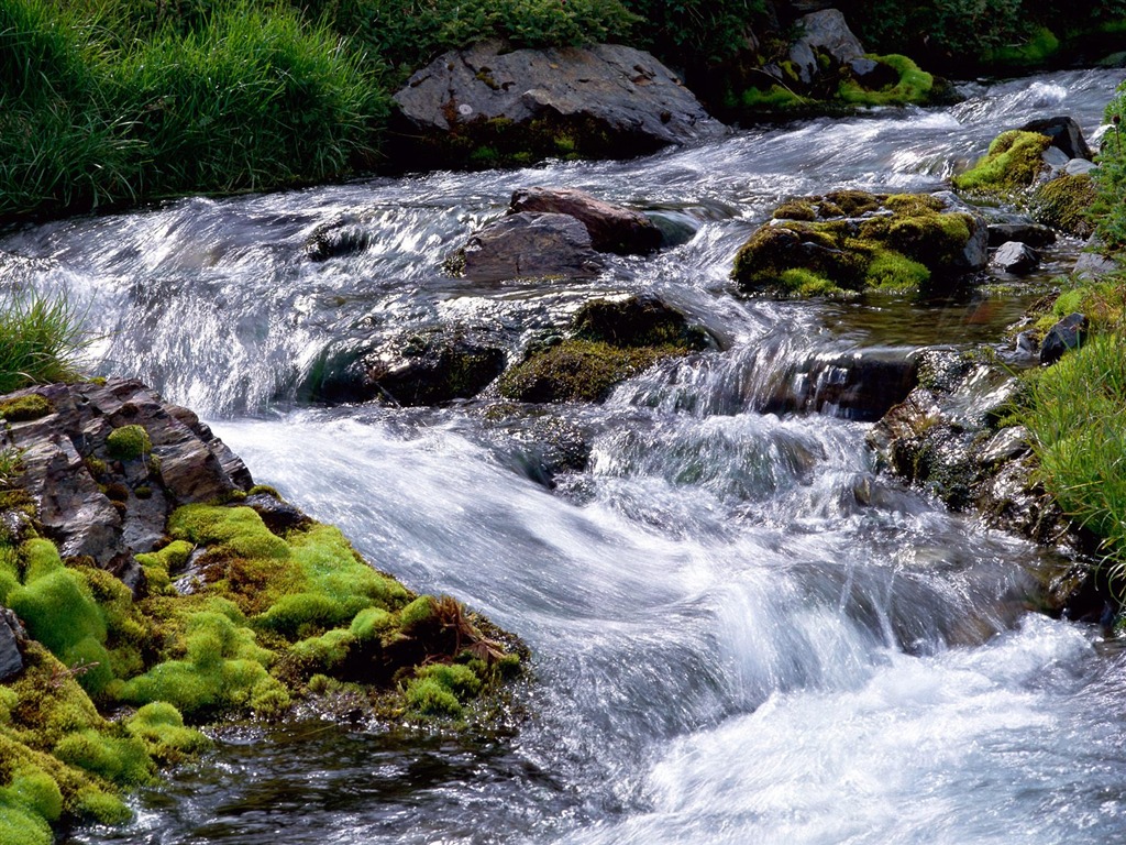 Waterfall streams wallpaper (3) #18 - 1024x768