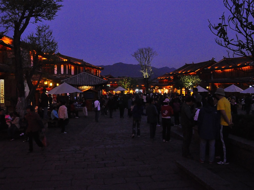 Lijiang Ancient Town Night (Old Hong OK works) #20 - 1024x768