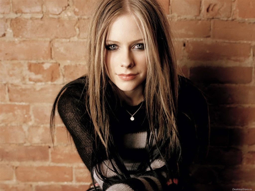 Avril Lavigne beau fond d'écran (3) #16 - 1024x768