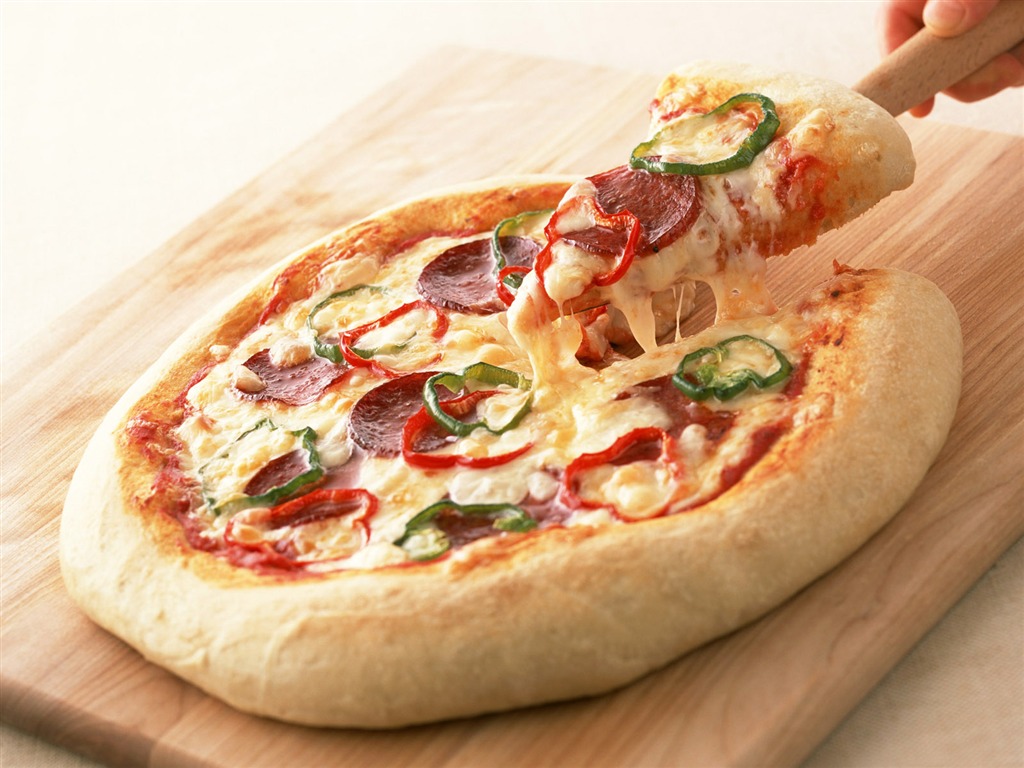 Pizza Jídlo tapety (2) #5 - 1024x768