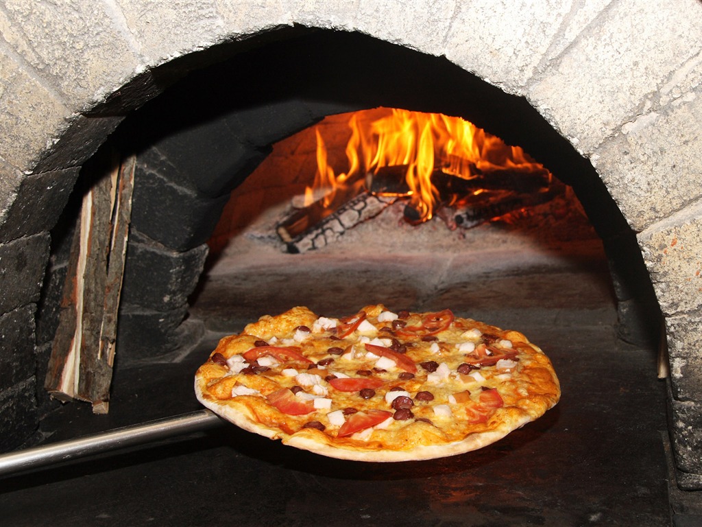 Pizza Jídlo tapety (3) #15 - 1024x768