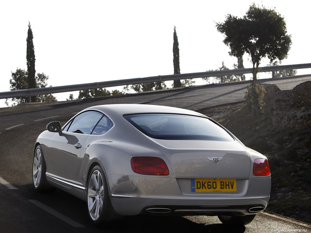 Bentley Continental GT - 2010 HD wallpaper #12 - 1024x768