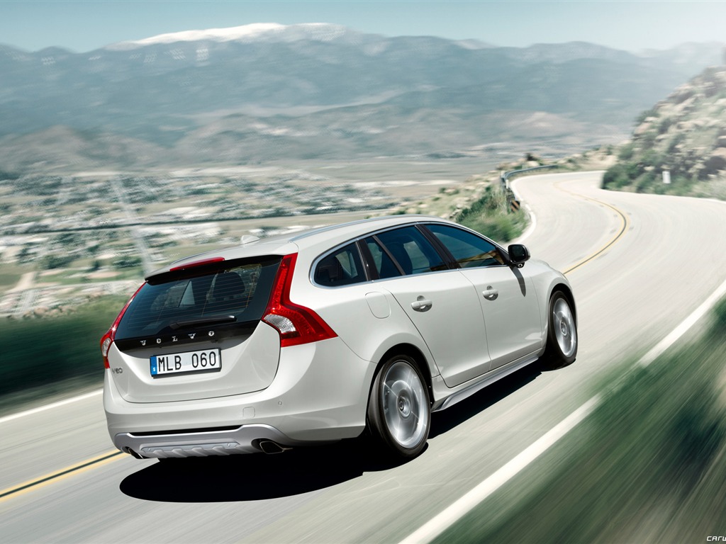 Volvo V60 - 2010 fonds d'écran HD #15 - 1024x768