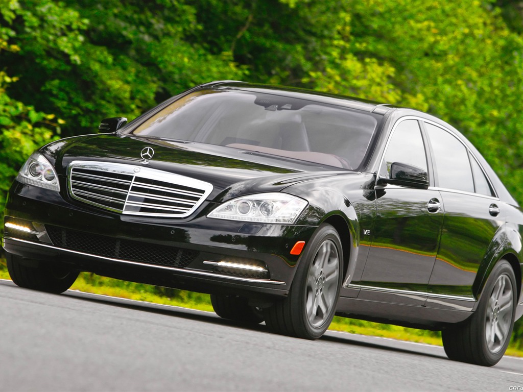 Mercedes-Benz S600 - 2010 HD обои #1 - 1024x768