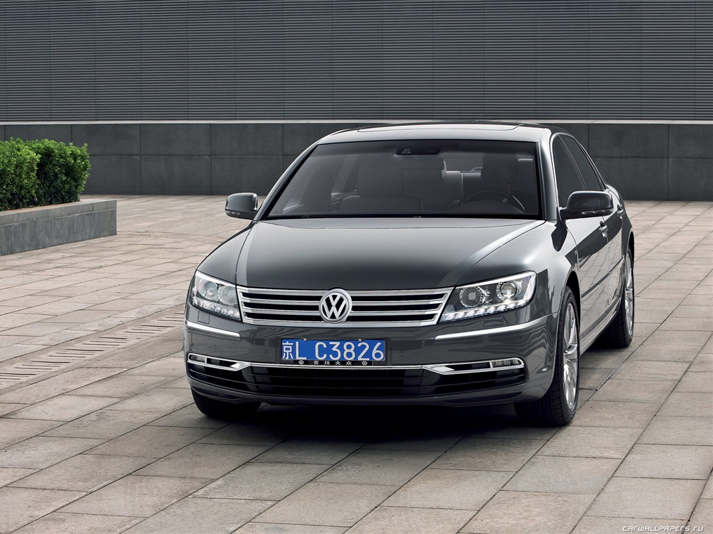 Volkswagen Phaeton W12 dlouhý rozvor - 2010 HD tapetu #8 - 1024x768