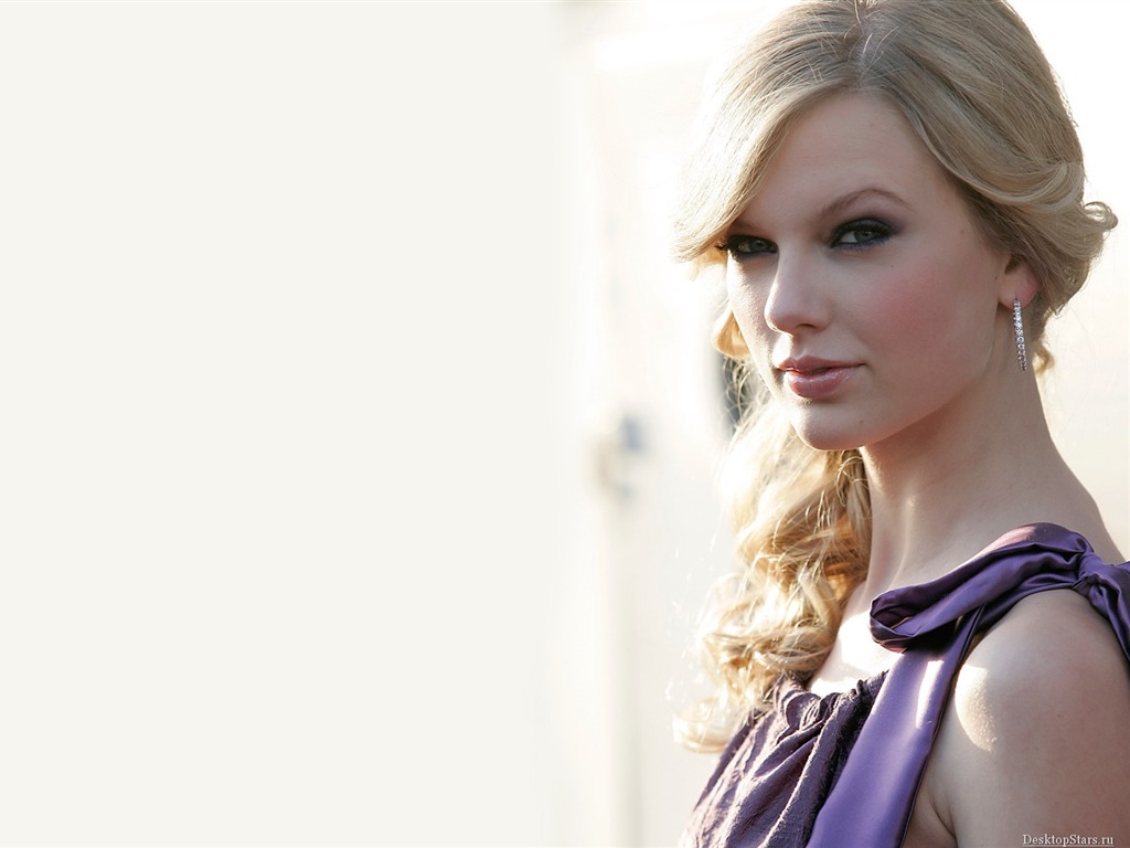 Taylor Swift beau fond d'écran (2) #15 - 1024x768