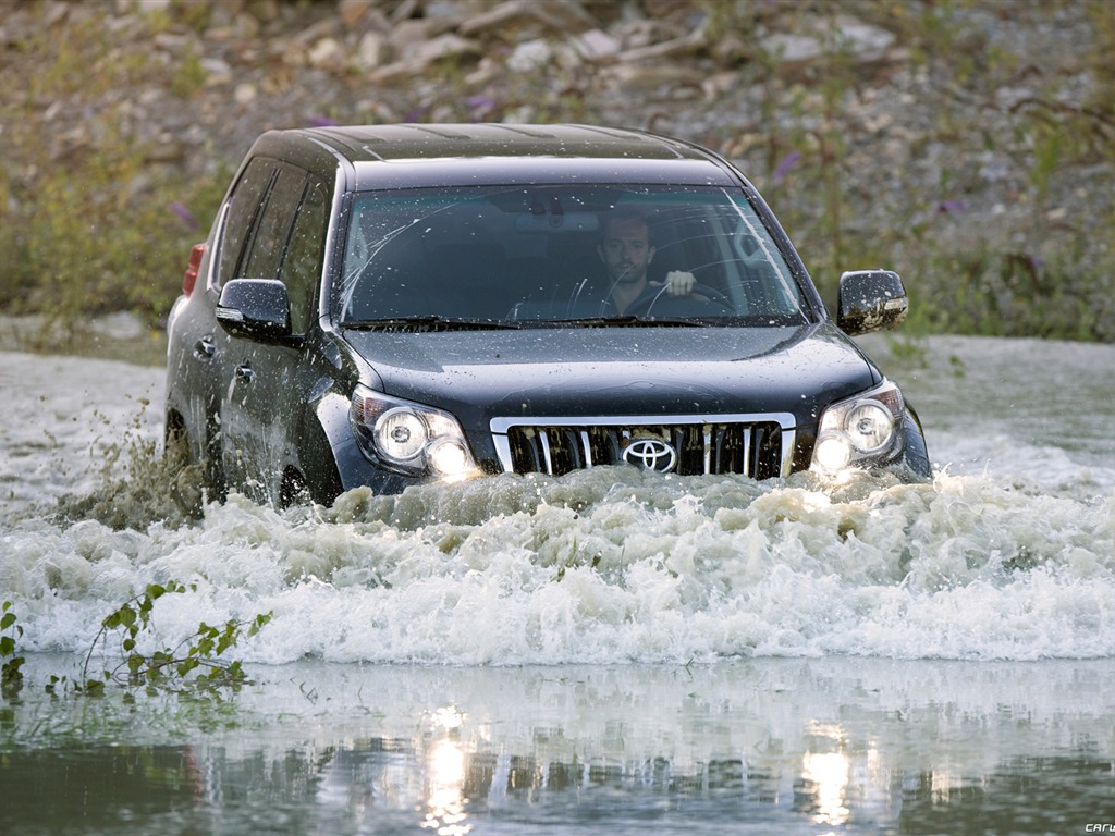 Toyota Land Cruiser Prado - 2009 HD Wallpaper #44 - 1024x768