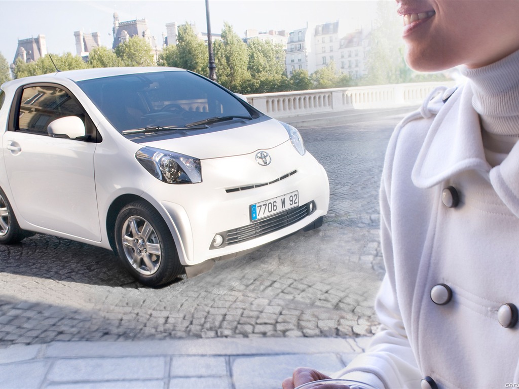 Toyota iQ - 2009 HD wallpaper (2) #18 - 1024x768