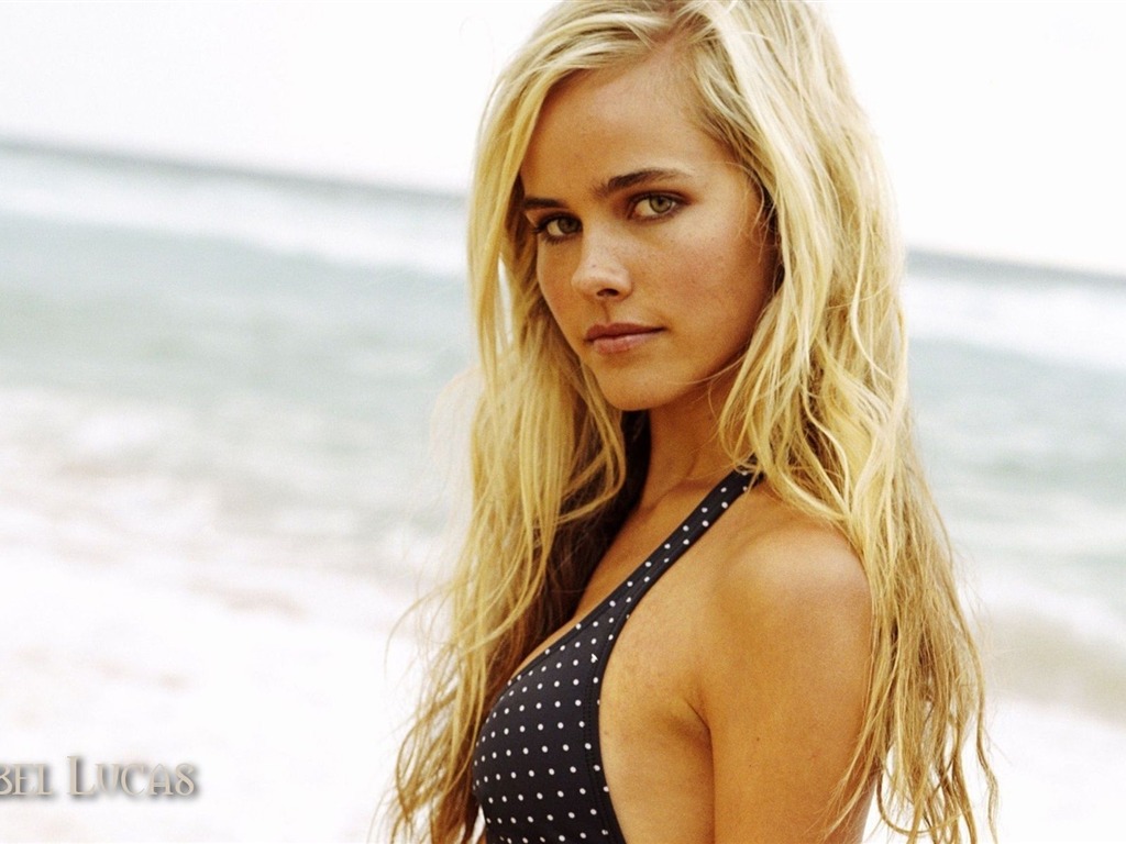 Isabel Lucas beautiful wallpaper #1 - 1024x768