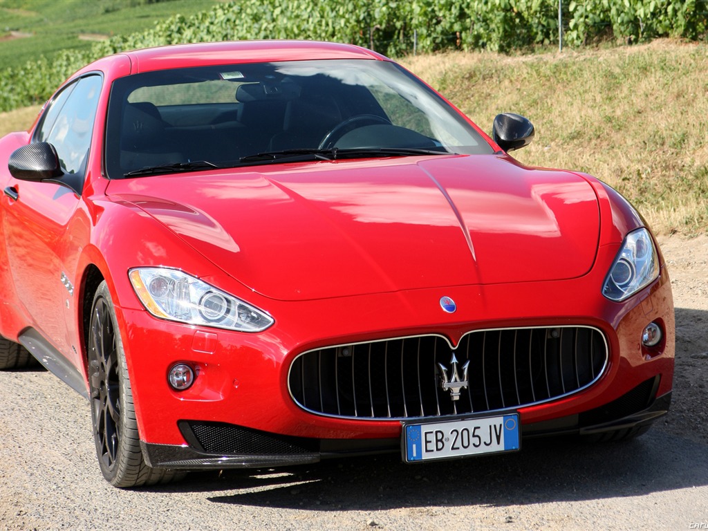 Maserati GranTurismo - 2010 HD обои #24 - 1024x768