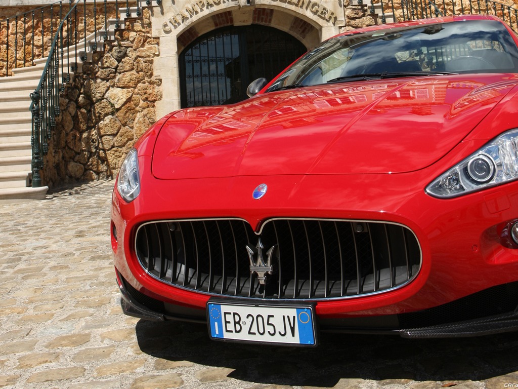 Maserati GranTurismo - 2010 HD обои #31 - 1024x768