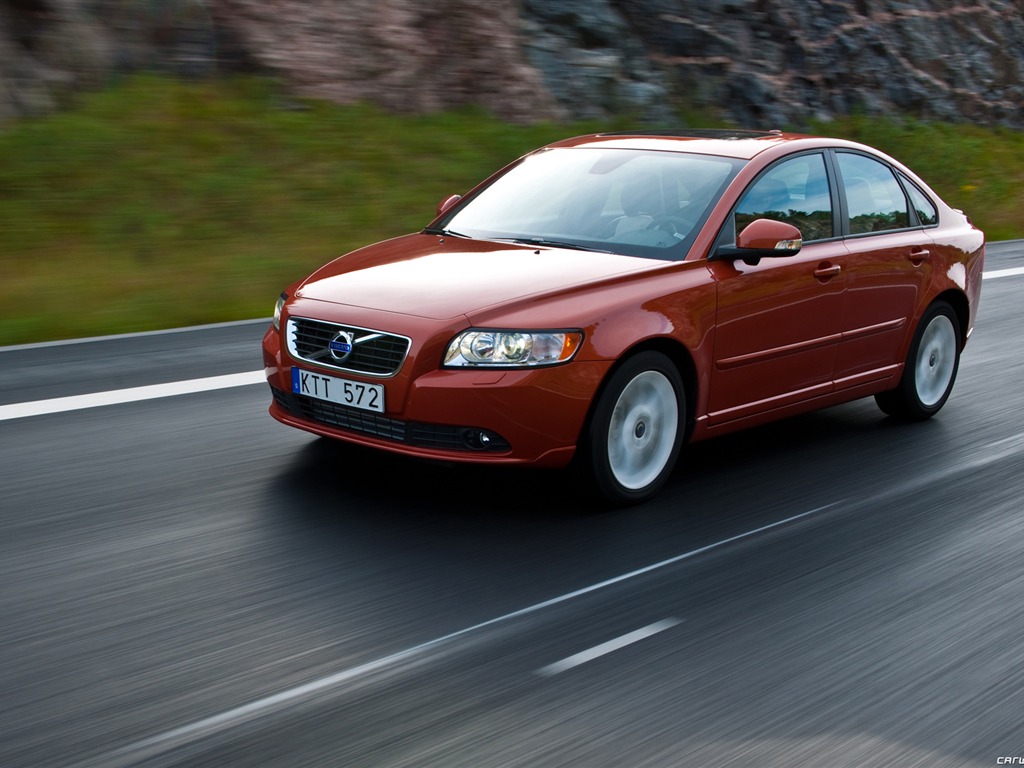 Volvo S40 - 2011 fonds d'écran HD #4 - 1024x768