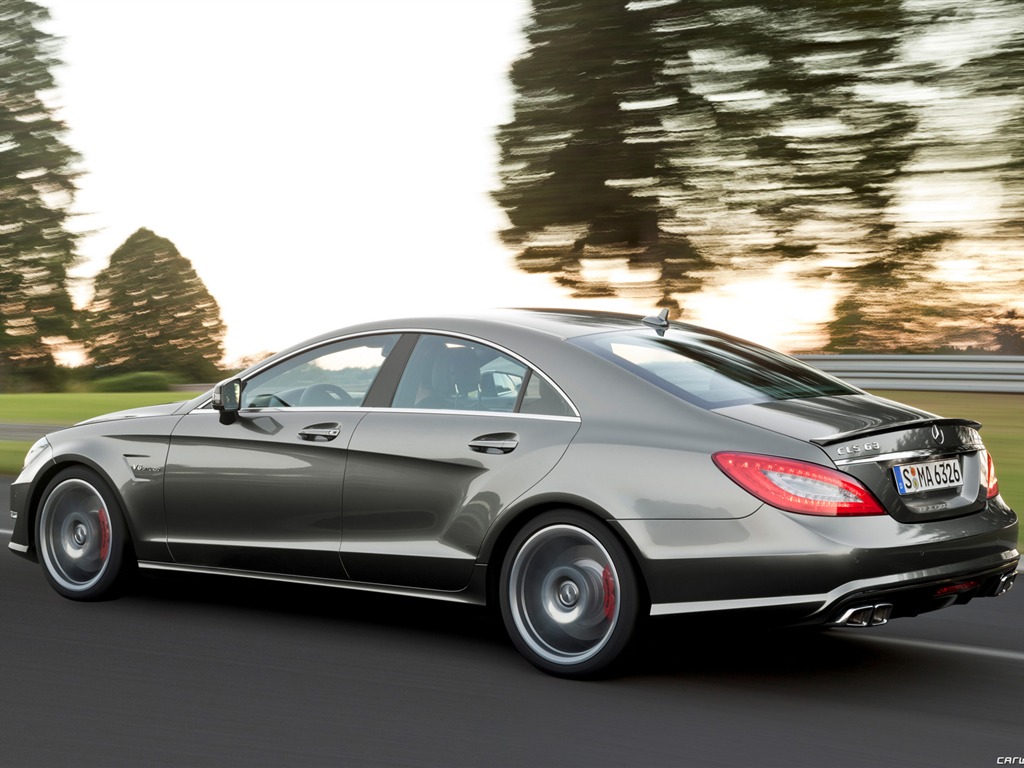 Mercedes-Benz AMG CLS63 - 2010 HD Wallpaper #18 - 1024x768