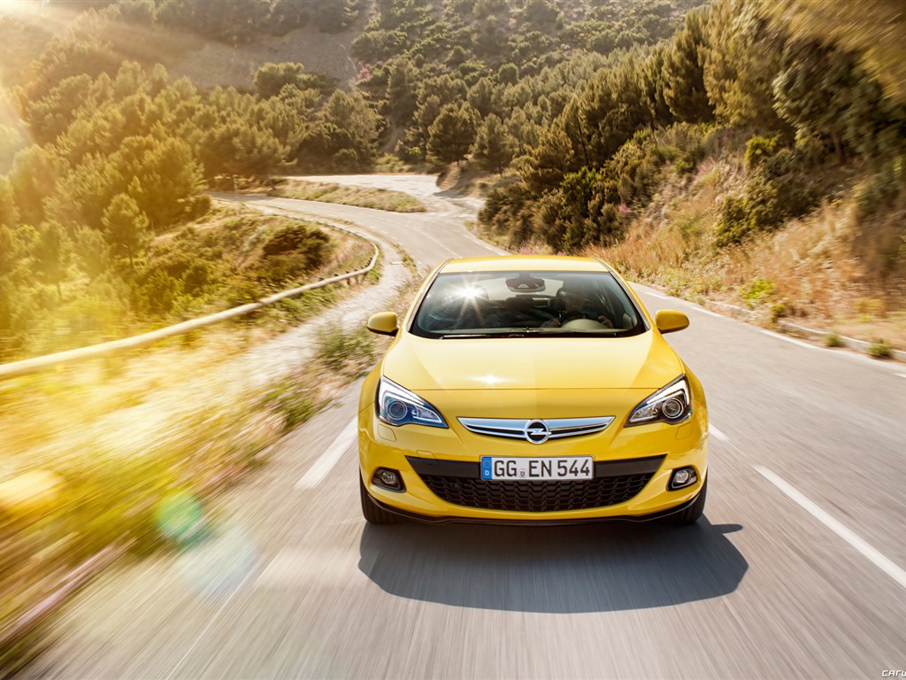Opel Astra GTC - 2011의 HD 배경 화면 #5 - 1024x768