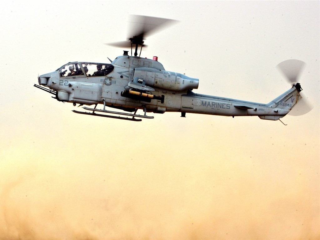 Военные вертолеты HD обои #7 - 1024x768