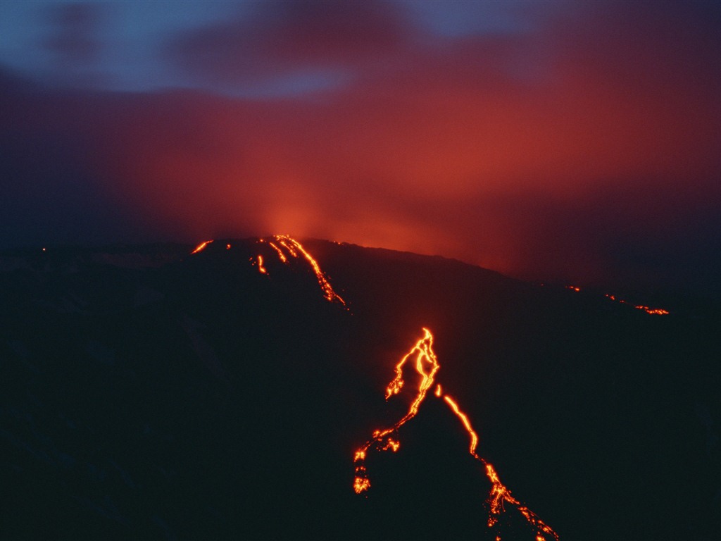 Vulkanausbruch von der herrlichen Landschaft Tapeten #5 - 1024x768