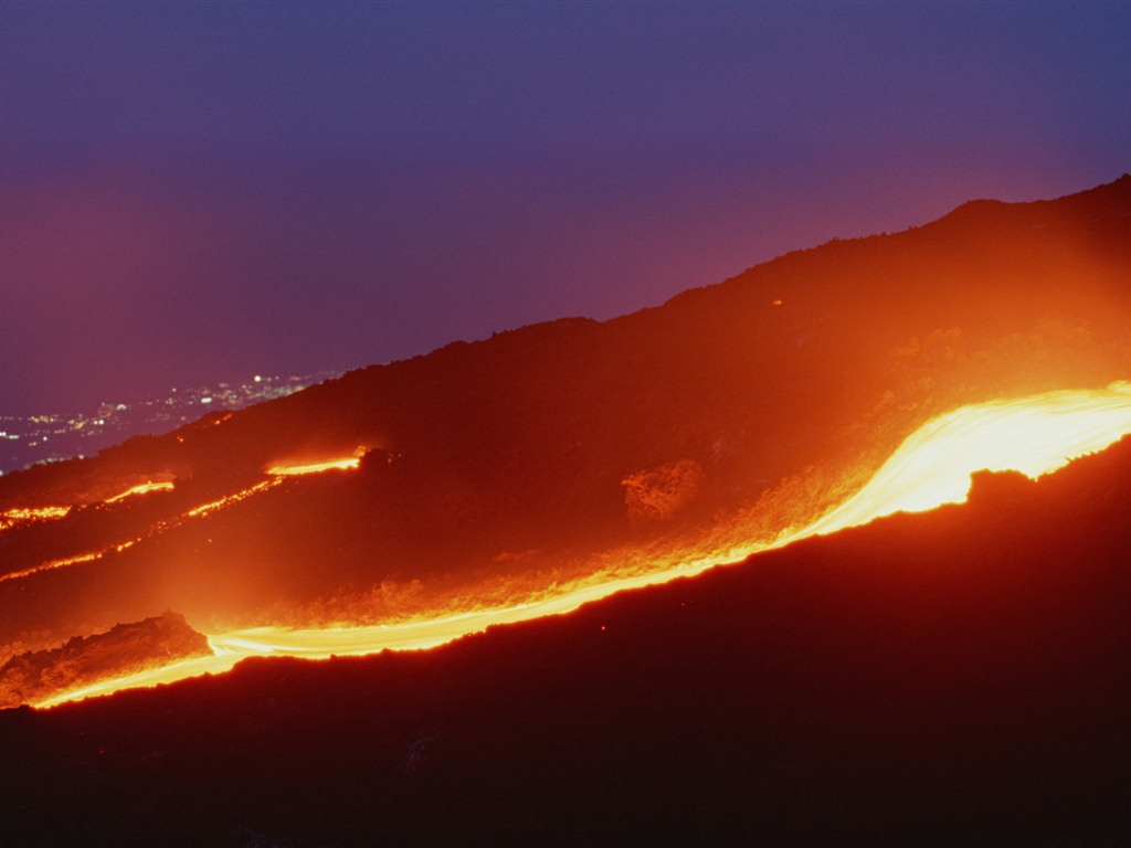 Vulkanausbruch von der herrlichen Landschaft Tapeten #6 - 1024x768