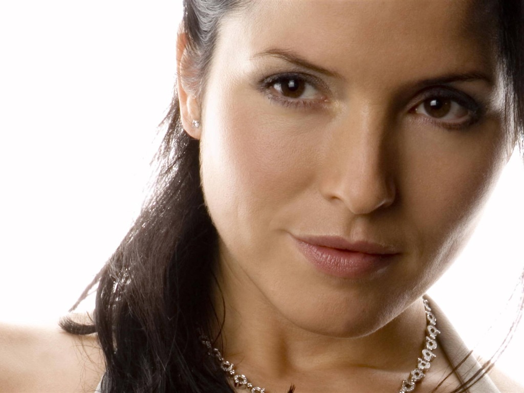 Andrea Corr beautiful wallpapers #2 - 1024x768