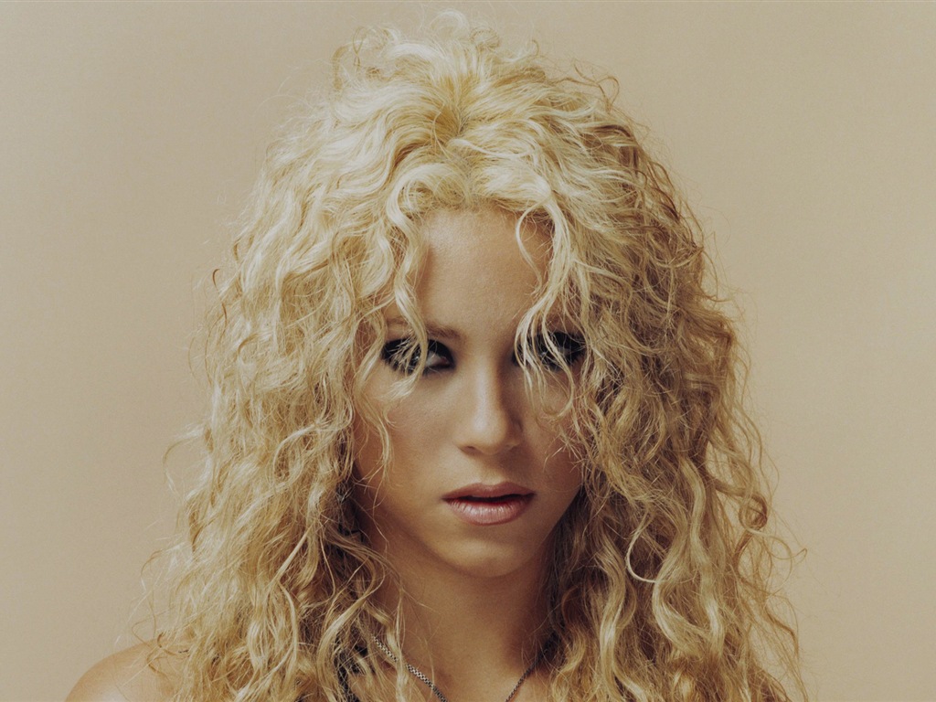Shakira 夏奇拉 高清壁纸13 - 1024x768