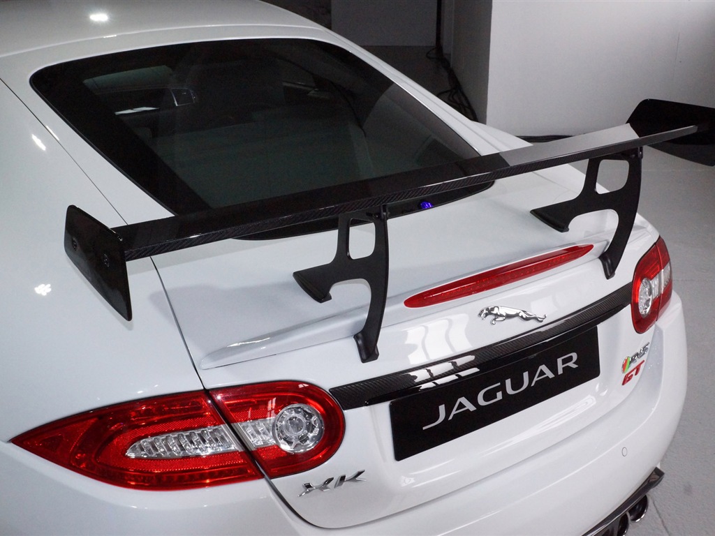 2014ジャガーXKR-S GTスーパーカーのHDの壁紙 #20 - 1024x768