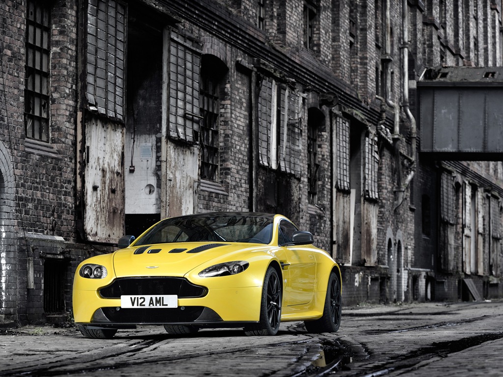 2013 Aston Martin V12 Vantage S 阿斯頓·馬丁V12 Vantage 高清壁紙 #1 - 1024x768