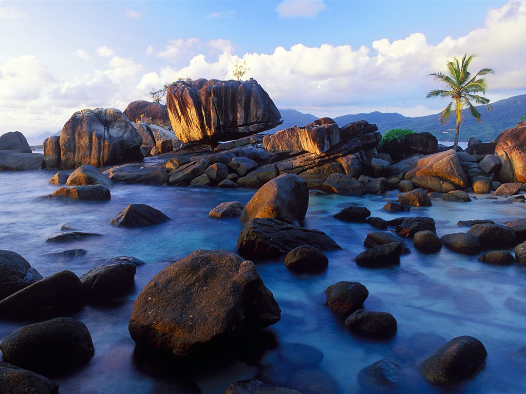 윈도우 8 테마 배경 화면 : 해변의 일출과 일몰보기 #3 - 1024x768
