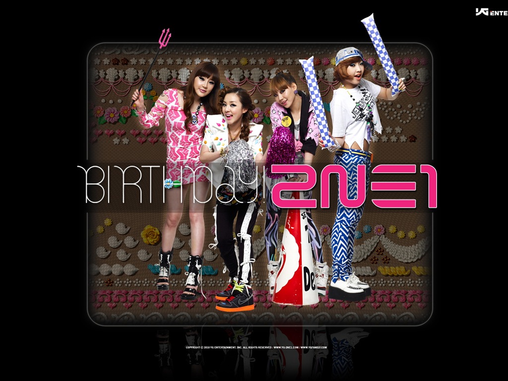 Korean music girls group 2NE1 HD wallpapers #18 - 1024x768