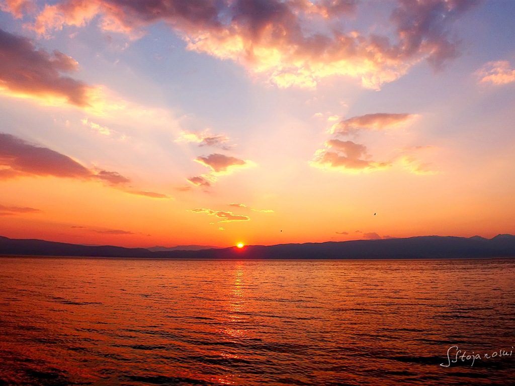 Po západu slunce, Lake Ohrid, Windows 8 téma HD Tapety na plochu #9 - 1024x768