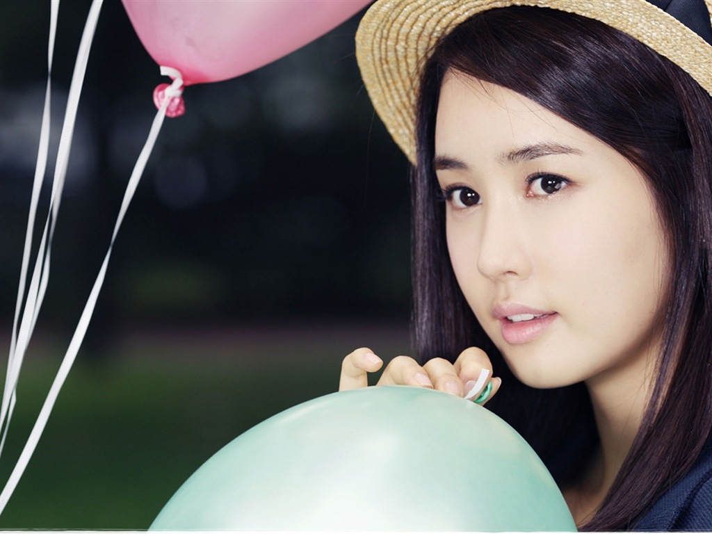 Korejský krásná dívka, Lee Da Hae, HD tapety na plochu #17 - 1024x768
