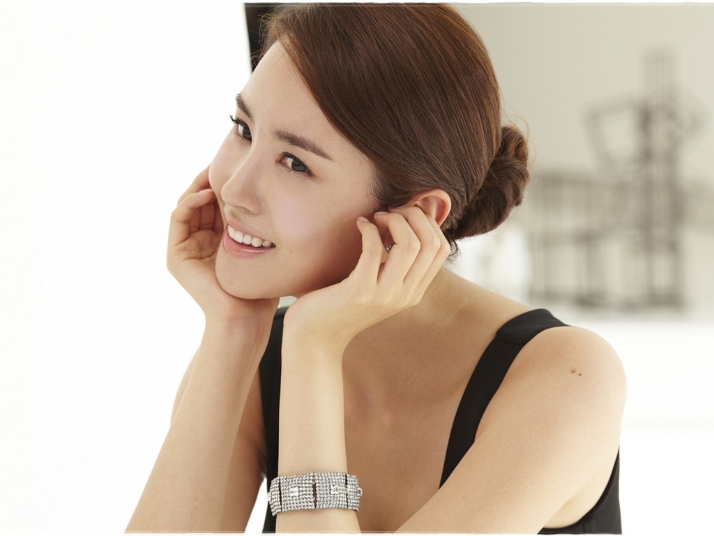 Korejský krásná dívka, Lee Da Hae, HD tapety na plochu #19 - 1024x768