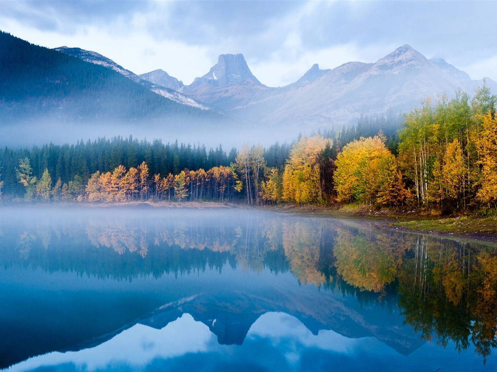 L'eau et les arbres en automne fonds d'écran HD #1 - 1024x768